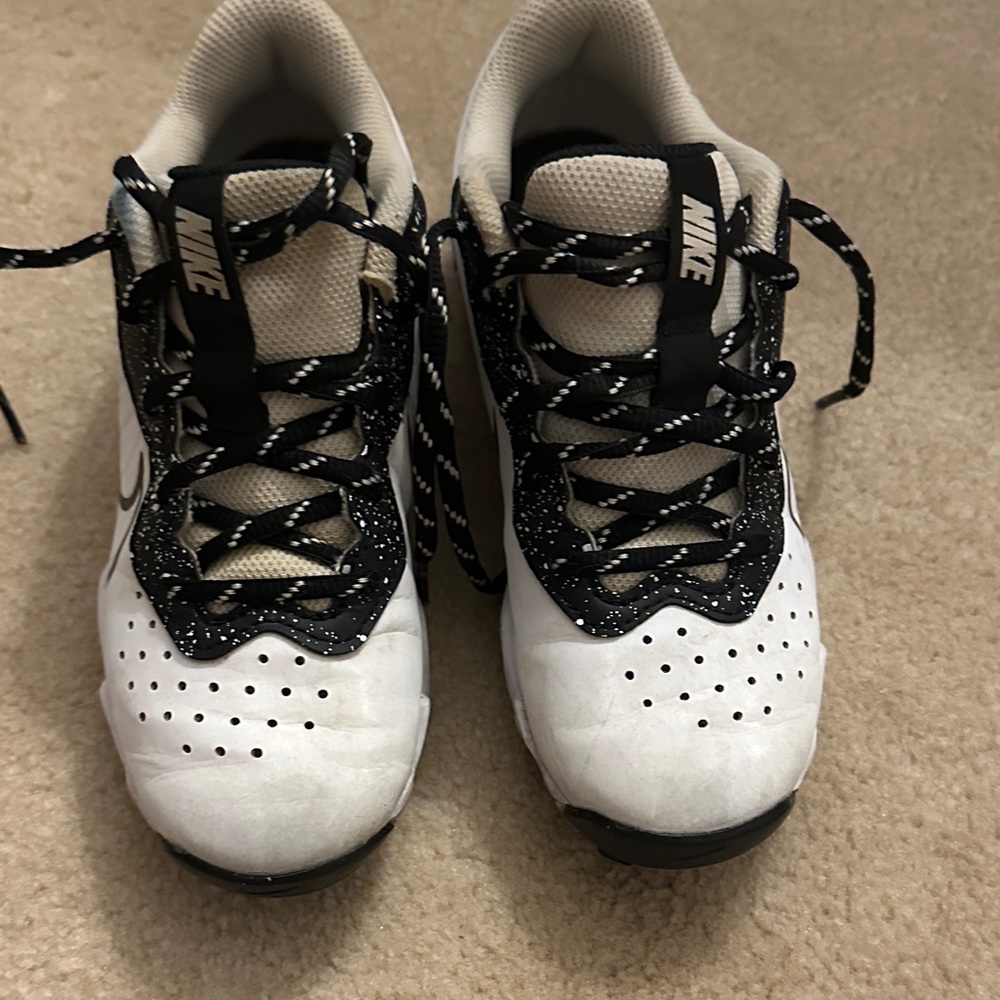 Nike Black and White Athletic Shoes